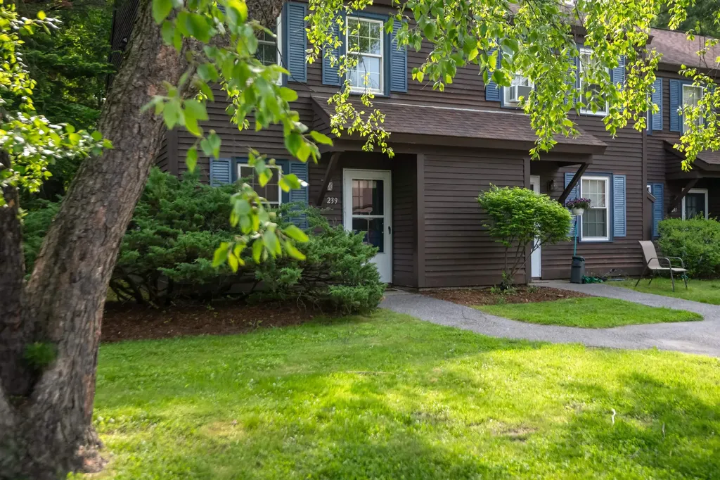 239 Twin Oaks Terrace South Burlington VT 05403
