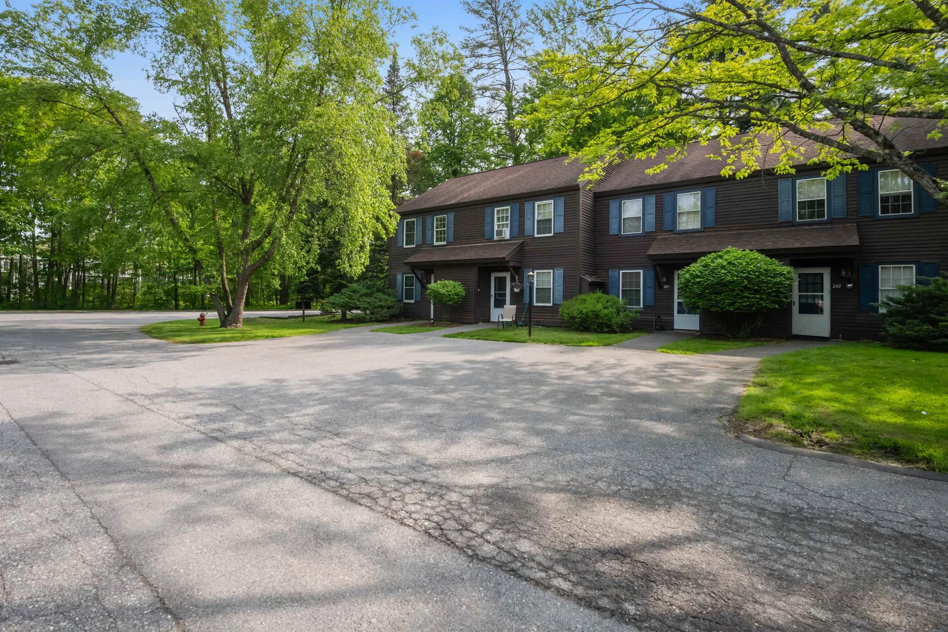 239 Twin Oaks Terrace South Burlington VT 05403