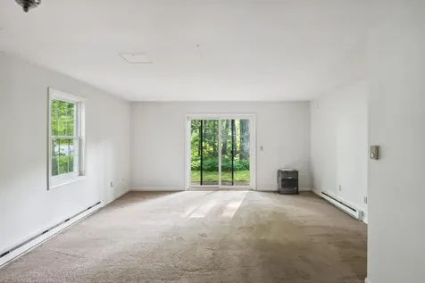 239 Twin Oaks Terrace South Burlington VT 05403