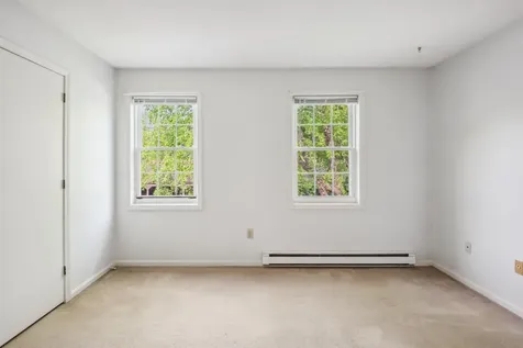 239 Twin Oaks Terrace South Burlington VT 05403