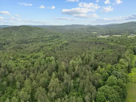 91 Governor Peck Road Jericho VT 05465