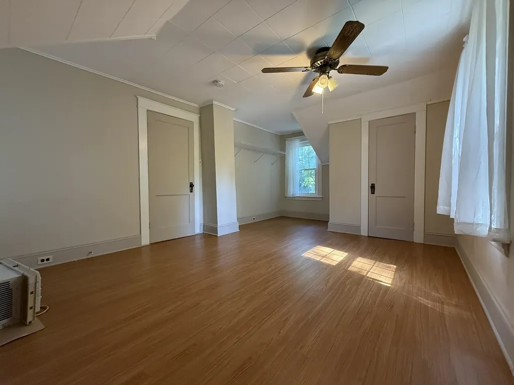 14 Robinson Avenue Bennington VT 05201