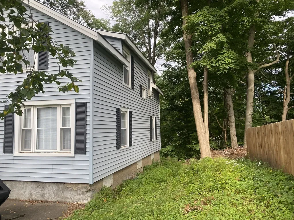 14 Robinson Avenue Bennington VT 05201