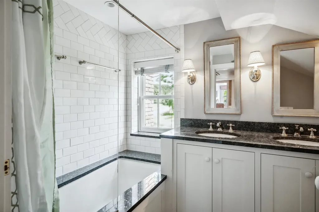 475 Elmendorf Road Shoreham VT 05770