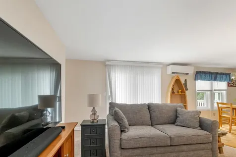 21 Joy Avenue Belmont NH 03220