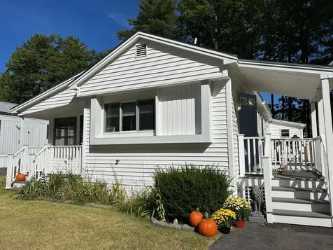 21 Joy Avenue Belmont NH 03220
