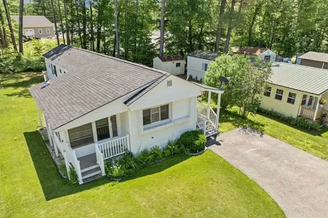 21 Joy Avenue Belmont NH 03220