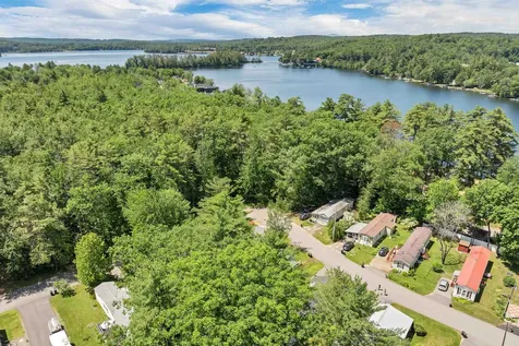 21 Joy Avenue Belmont NH 03220