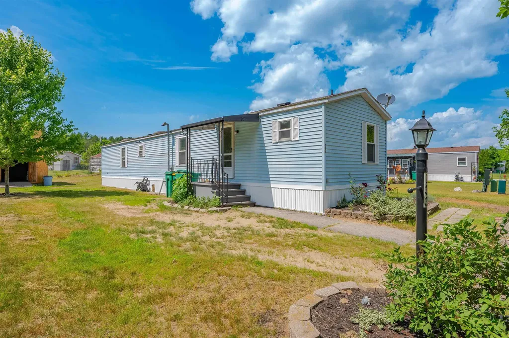 133 Daffodil Hill Lane Rochester NH 03868