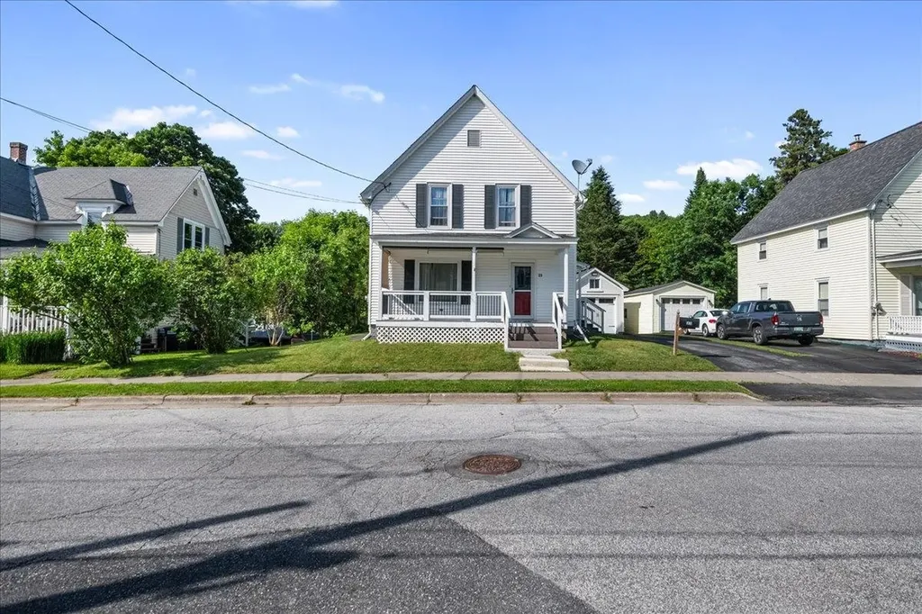 23 Beacon Street Barre City VT 05641