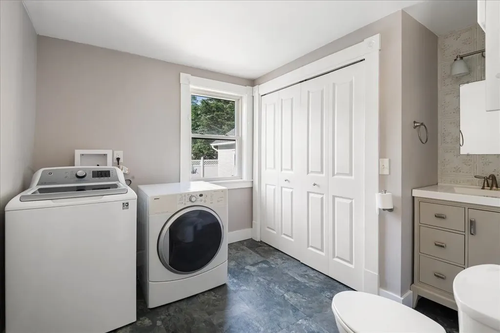 23 Beacon Street Barre City VT 05641