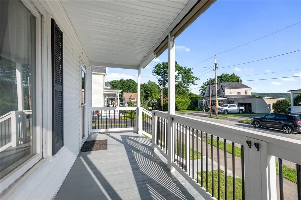 23 Beacon Street Barre City VT 05641