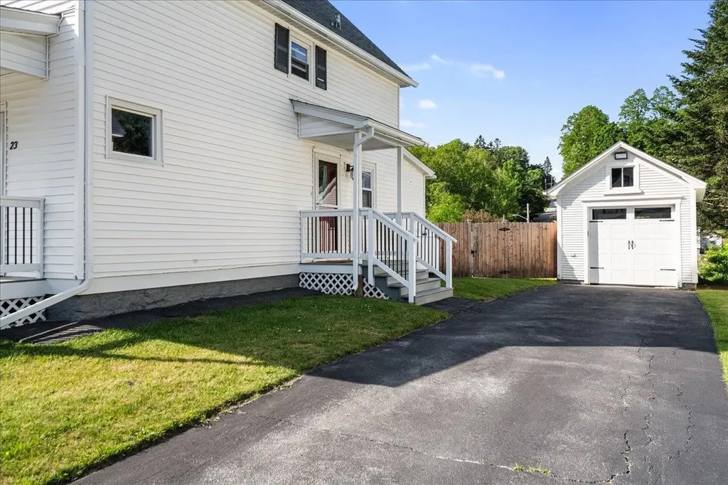 23 Beacon Street Barre City VT 05641