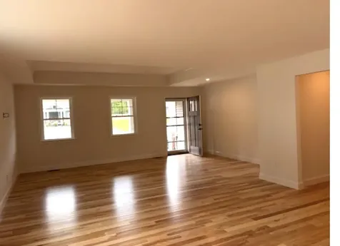 24 Edgewater Way Brentwood NH 03833