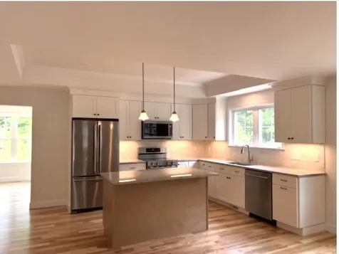 24 Edgewater Way Brentwood NH 03833