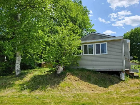24 Braggs Bay Road Errol NH 03579