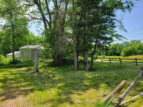 24 Braggs Bay Road Errol NH 03579