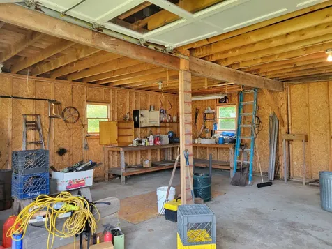 24 Braggs Bay Road Errol NH 03579