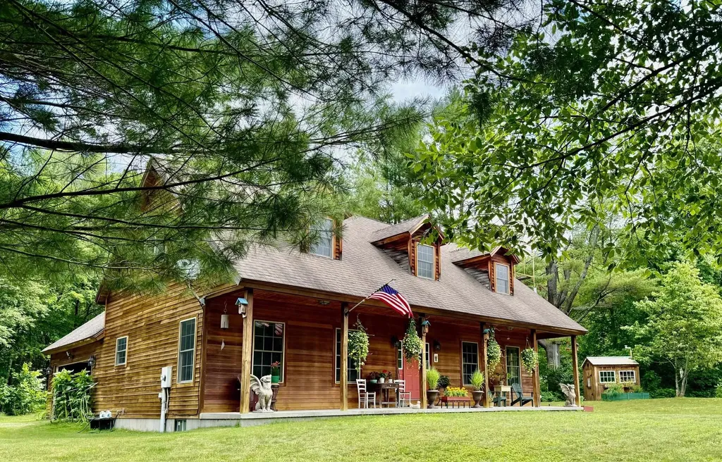 64 Gleason Farm Lane Jamaica VT 05343