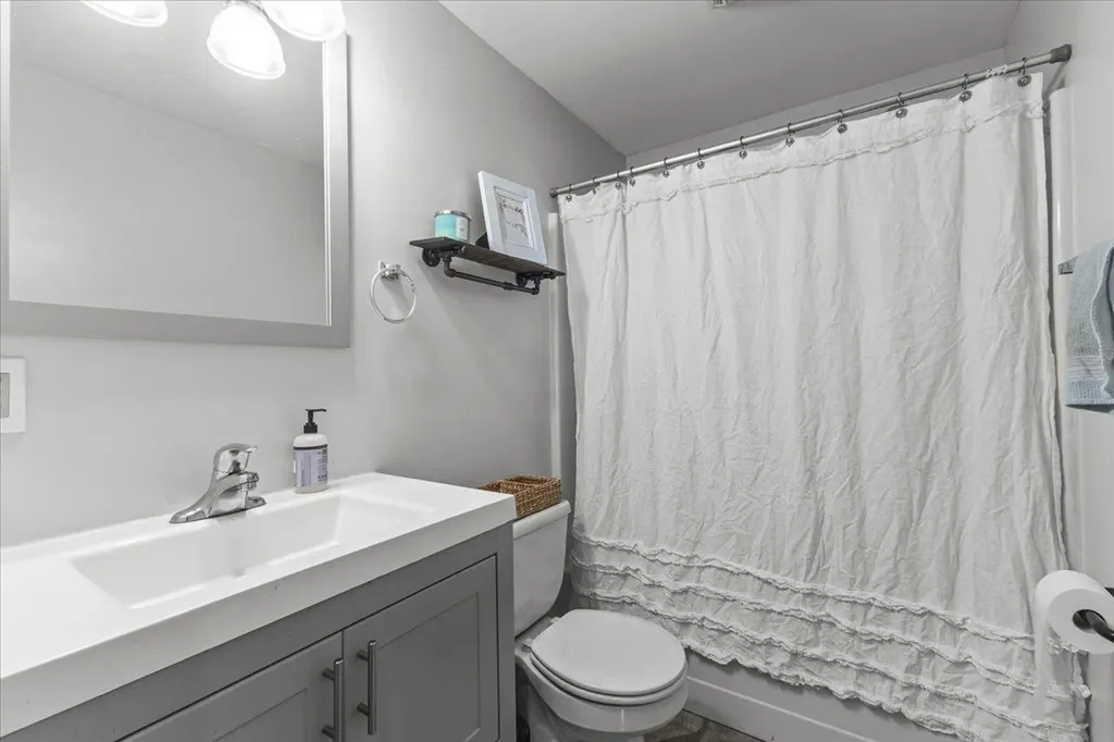 6 Guyette Circle St. Albans City VT 05478