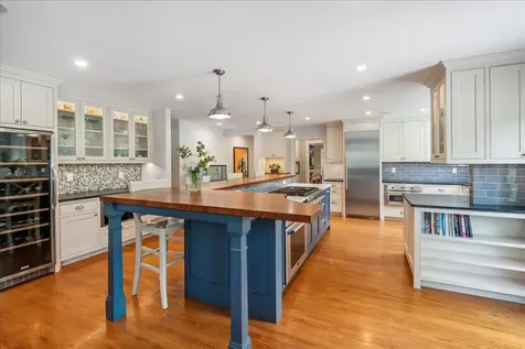 730 Ridgefield Road Shelburne VT 05482