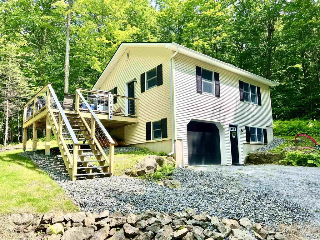 670 Wayeeses Shore Road Morgan VT 05853