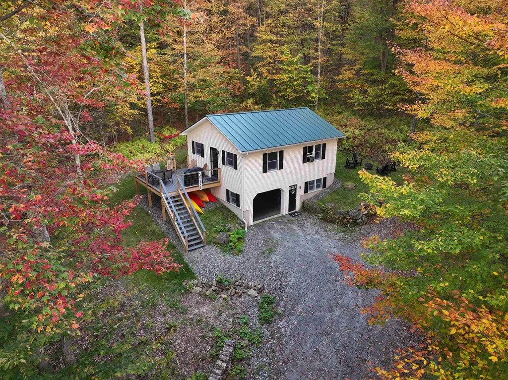 670 Wayeeses Shore Road Morgan VT 05853