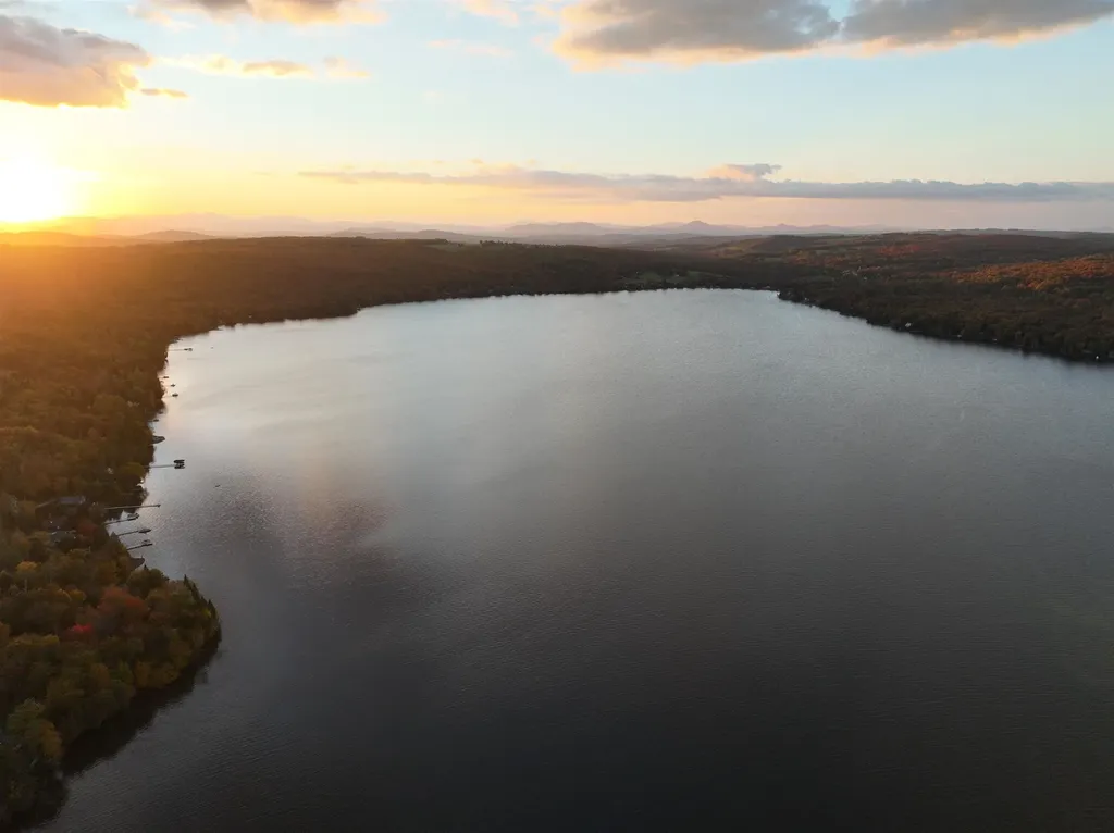 670 Wayeeses Shore Road Morgan VT 05853