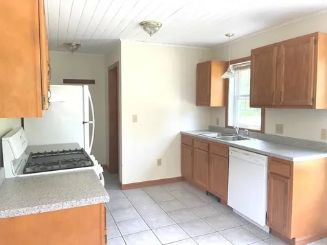 9 Crate Lane Canaan NH 03741