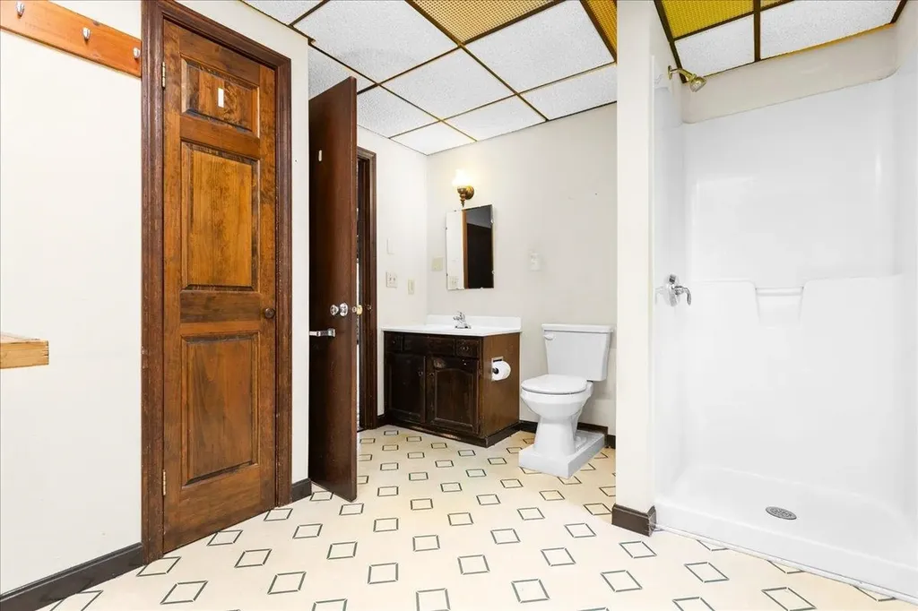 985 Slate Ledge Road Littleton NH 03561