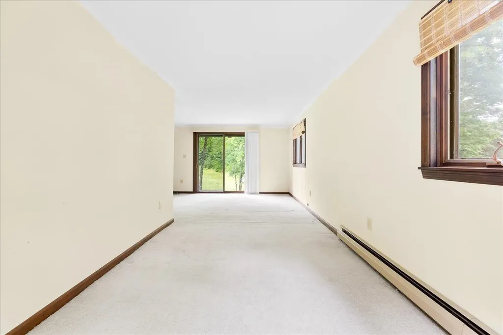 985 Slate Ledge Road Littleton NH 03561