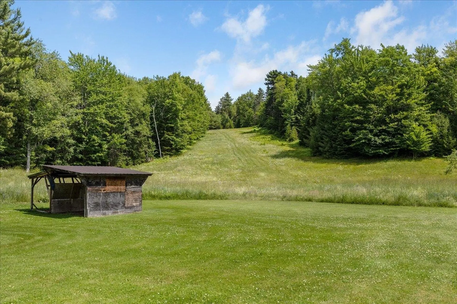 985 Slate Ledge Road Littleton NH 03561