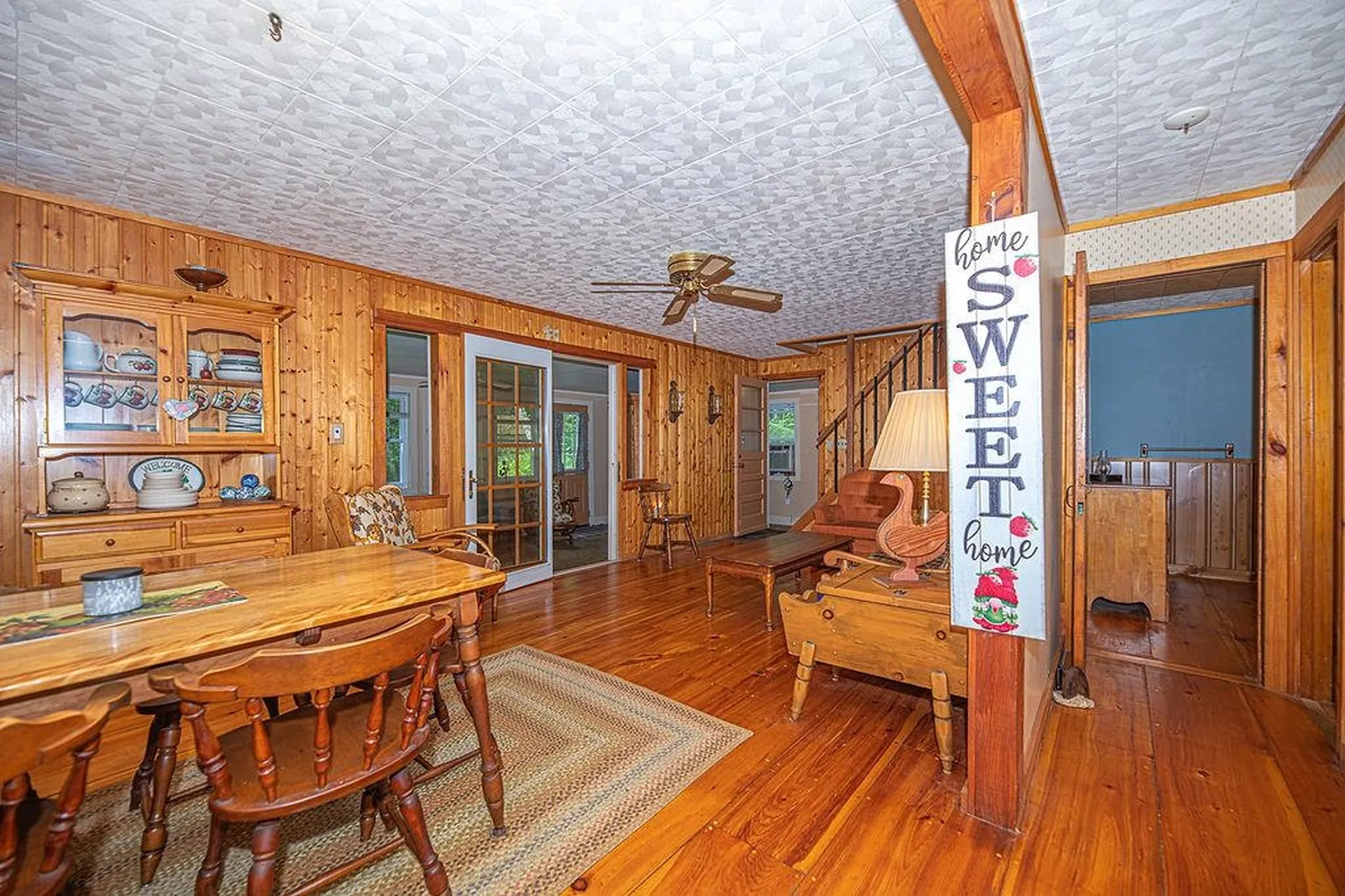 19 Boulder Pass Hillsborough NH 03244