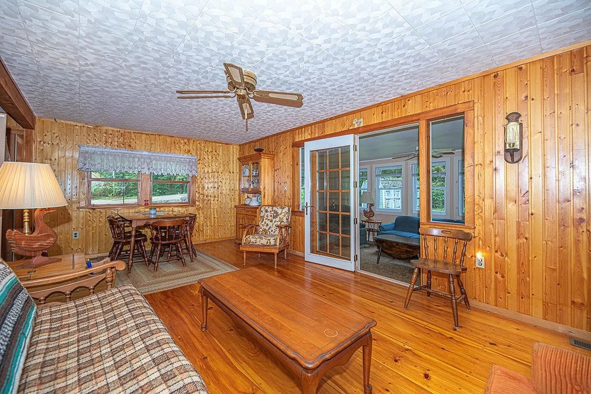 19 Boulder Pass Hillsborough NH 03244