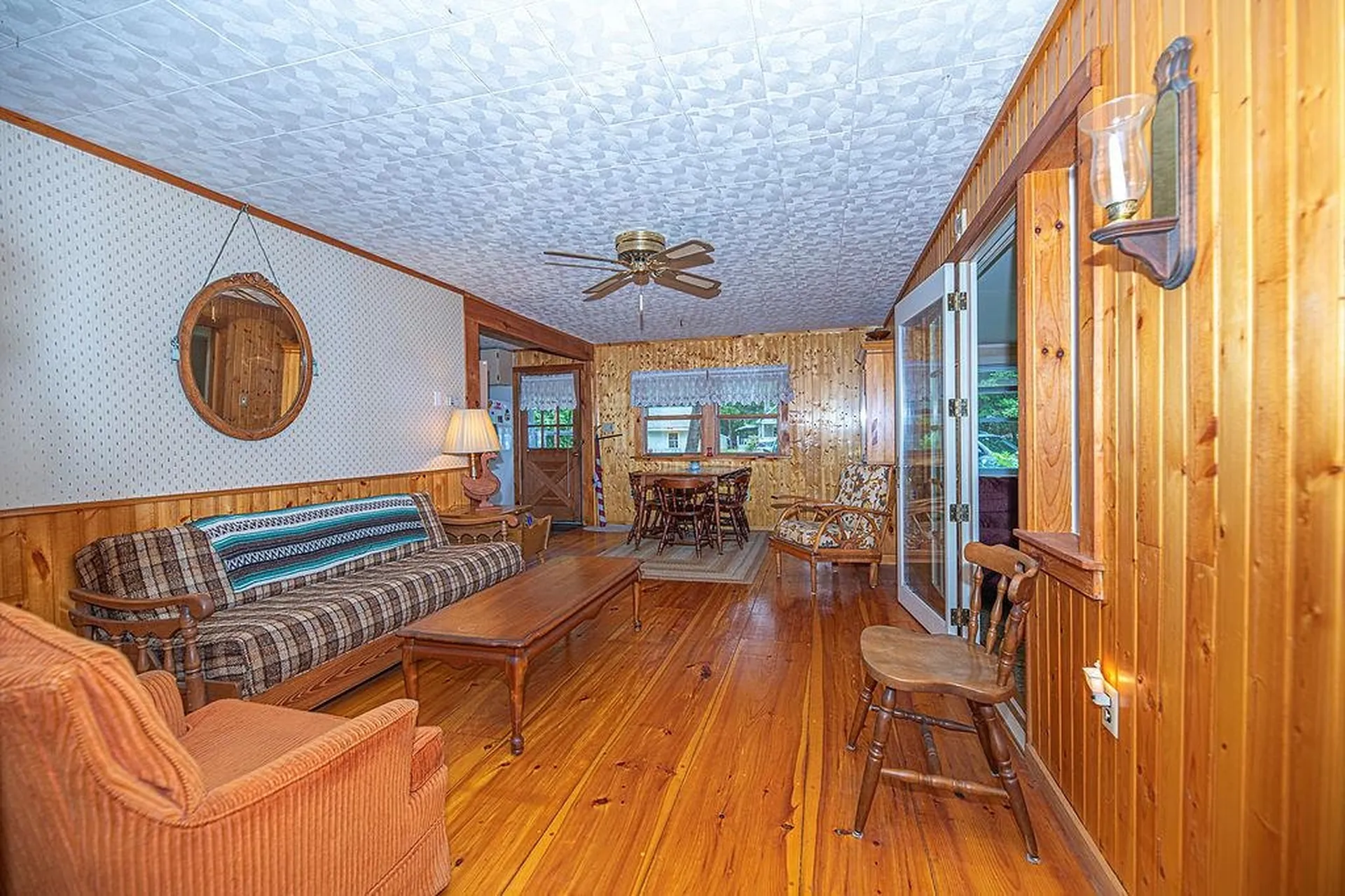 19 Boulder Pass Hillsborough NH 03244