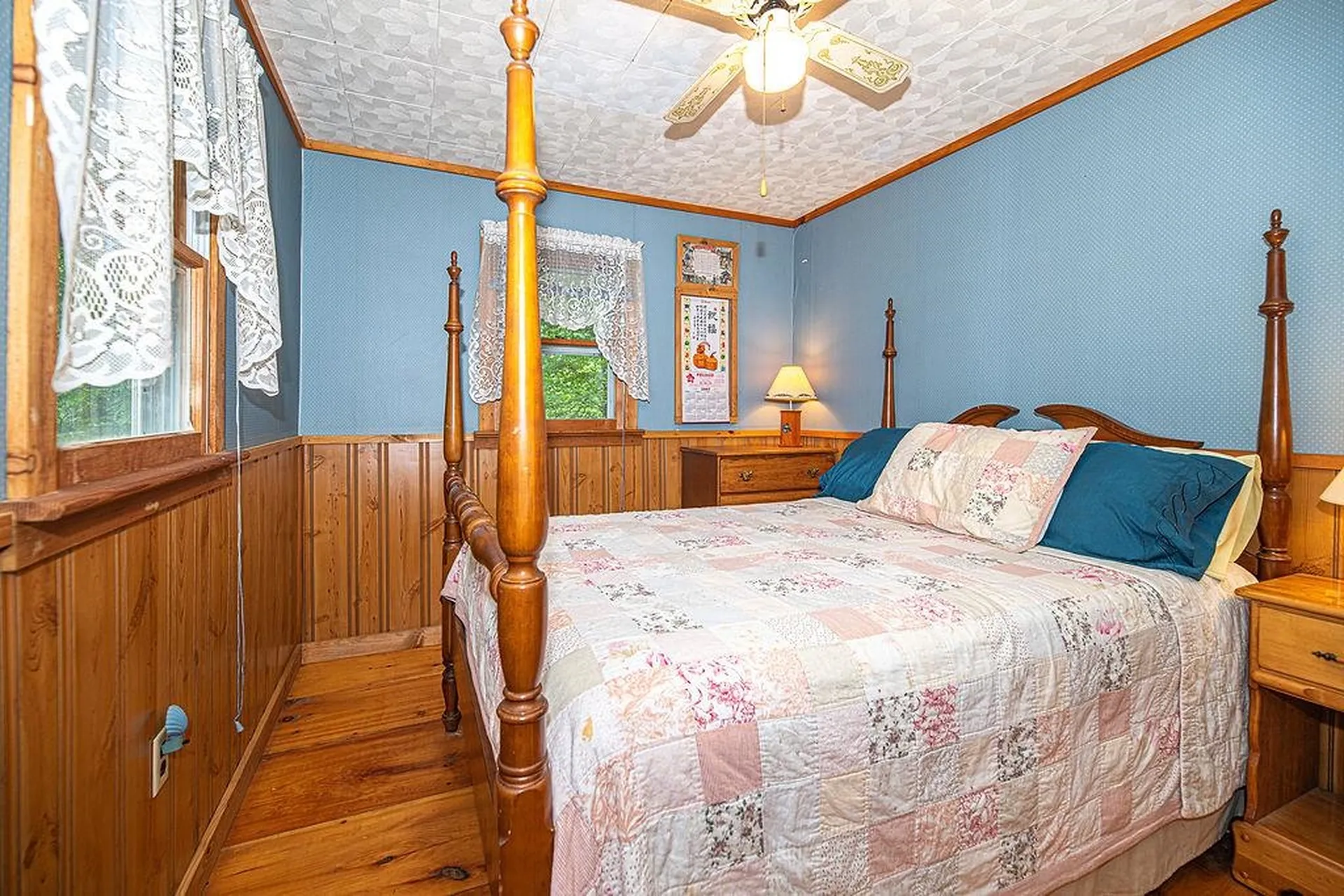 19 Boulder Pass Hillsborough NH 03244