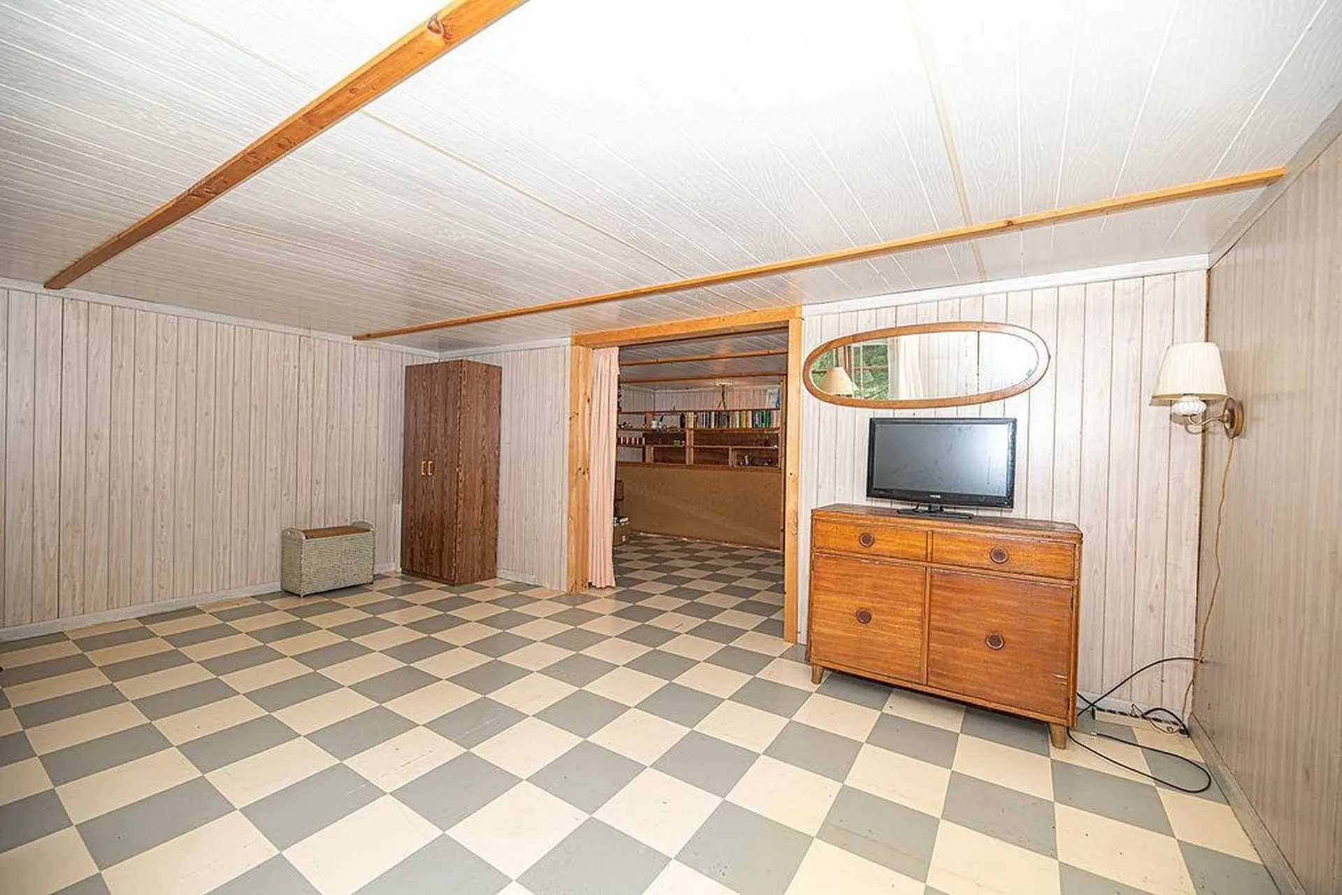 19 Boulder Pass Hillsborough NH 03244