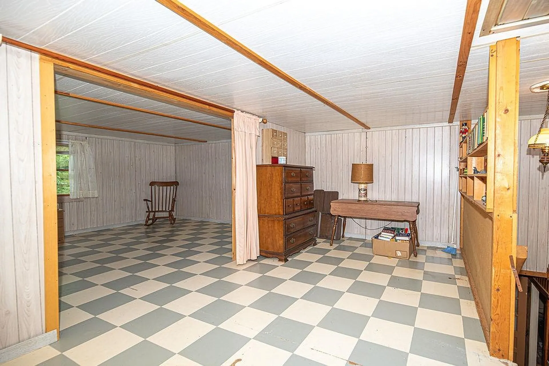 19 Boulder Pass Hillsborough NH 03244