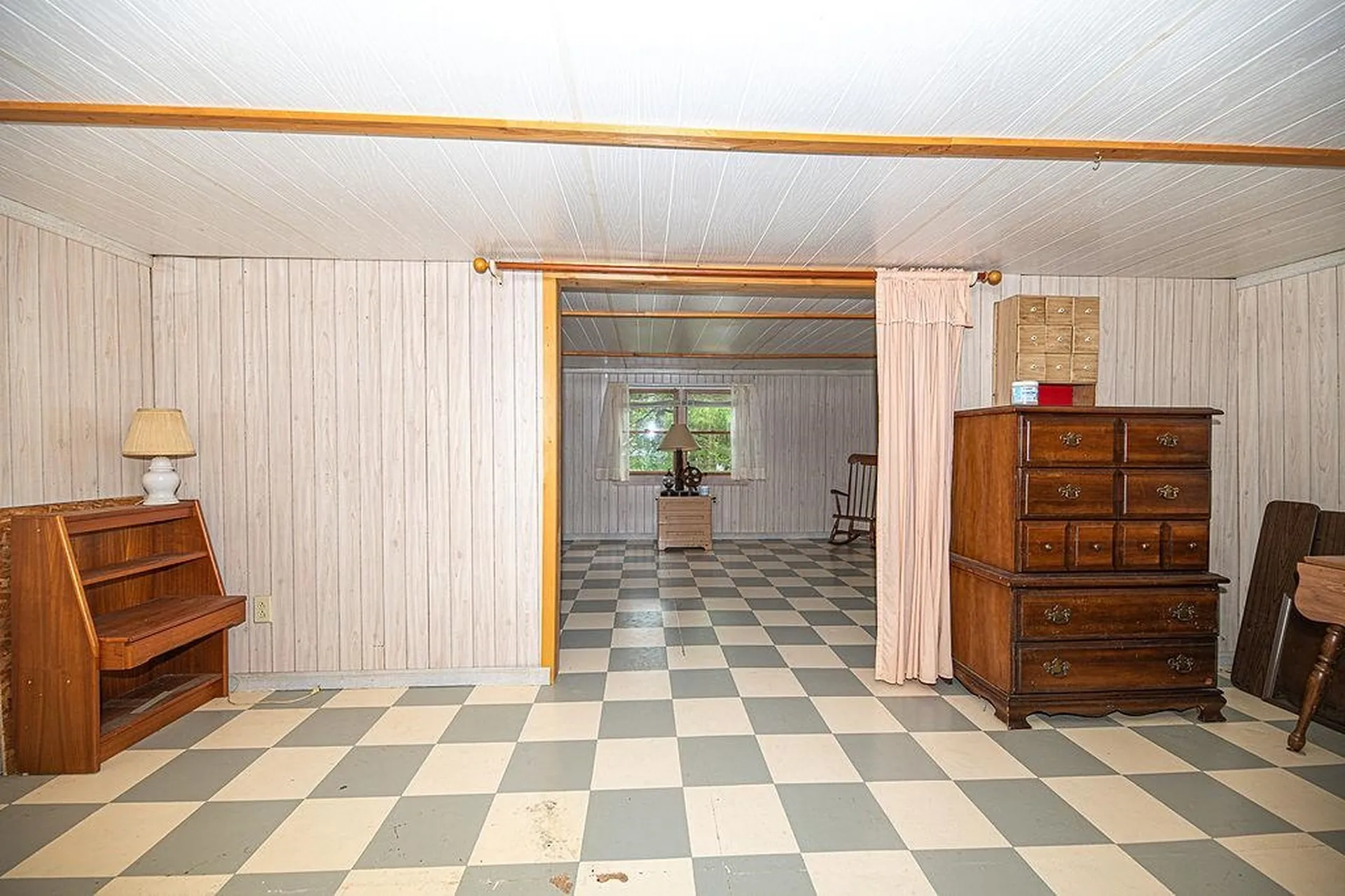 19 Boulder Pass Hillsborough NH 03244