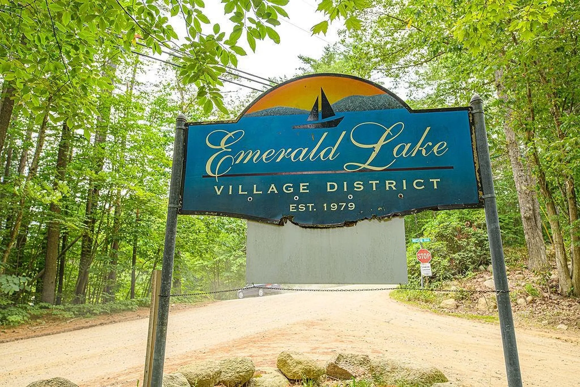 19 Boulder Pass Hillsborough NH 03244