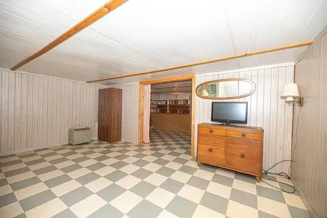 19 Boulder Pass Hillsborough NH 03244