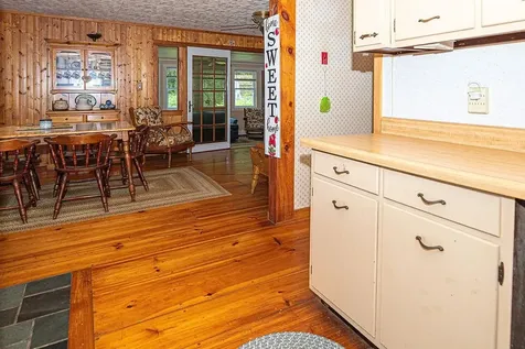 19 Boulder Pass Hillsborough NH 03244
