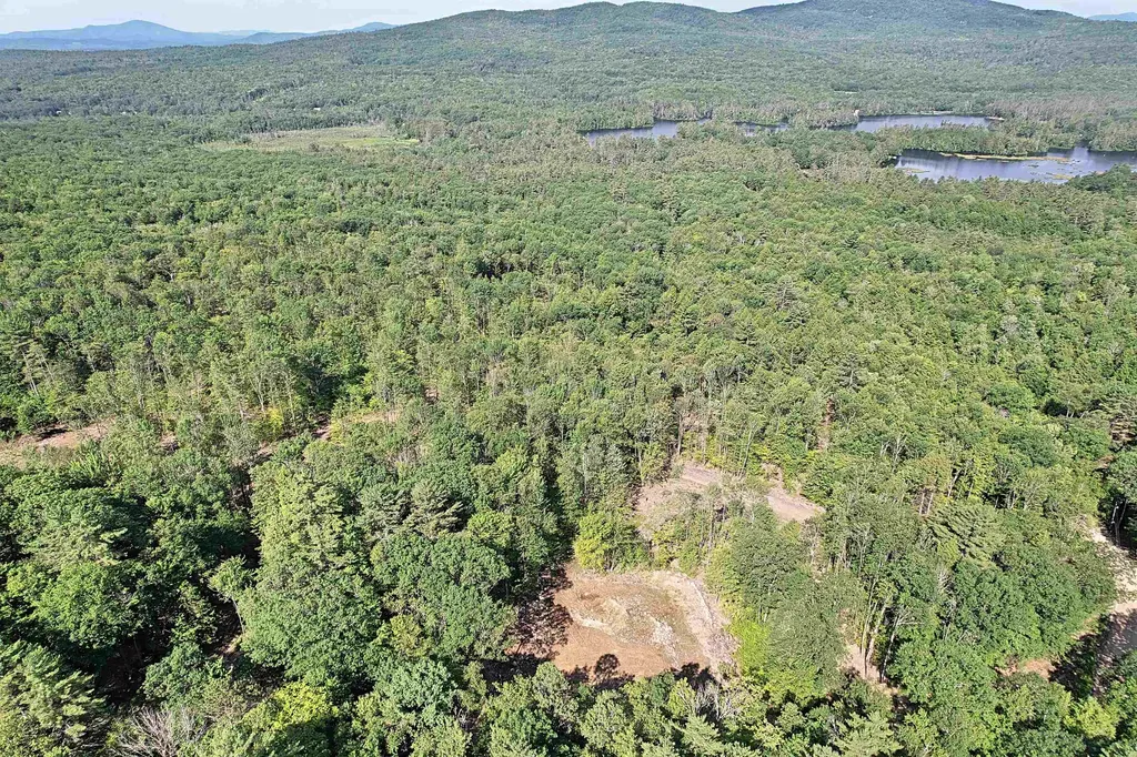 Eastman Hill Road Sanbornton NH 03269