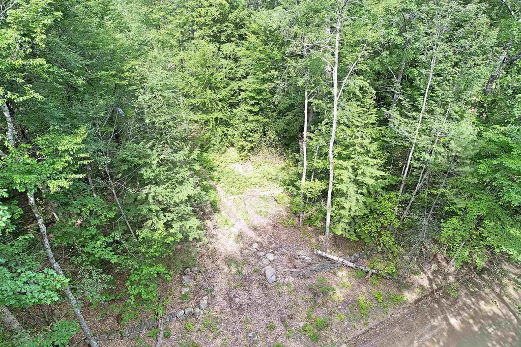 Eastman Hill Road Sanbornton NH 03269