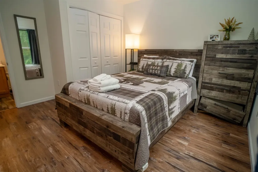 12 Encore Place Dover VT 05356