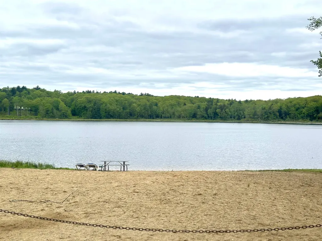 19 Abnaki Path Gilmanton NH 03237