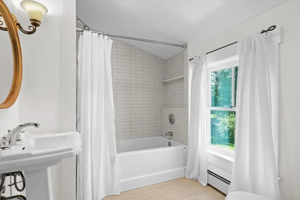 3236 Weston-andover Road Andover VT 05143