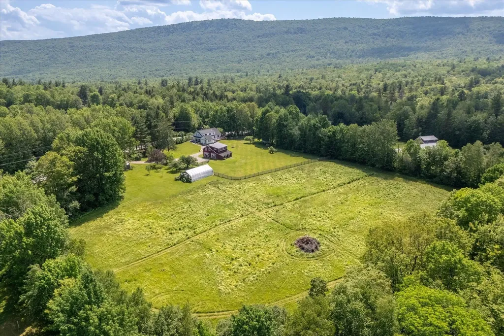 3236 Weston-andover Road Andover VT 05143