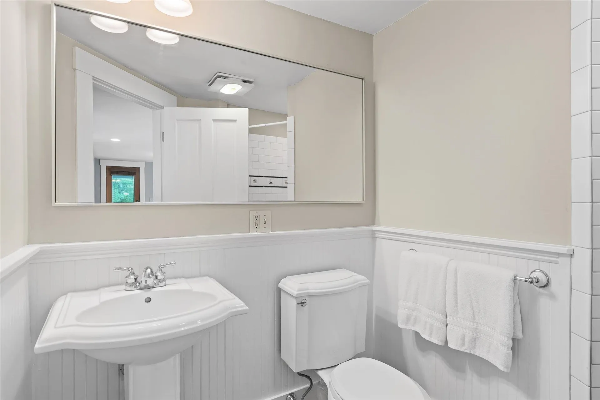 3236 Weston-andover Road Andover VT 05143