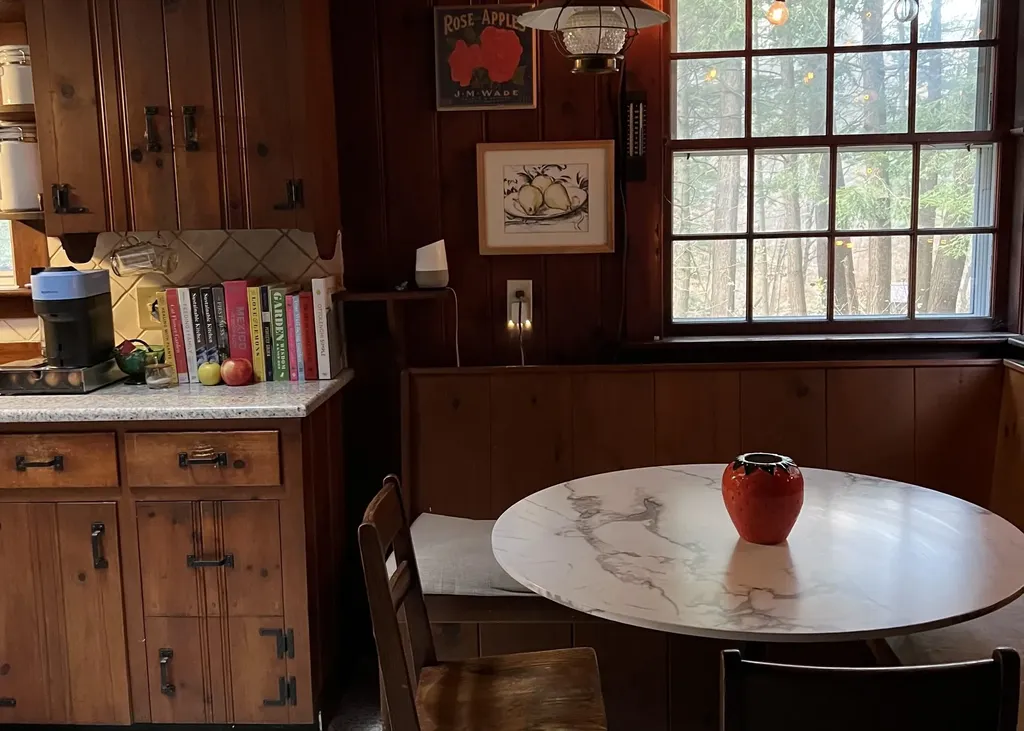 371 Vt Route 12 Hartland VT 05048